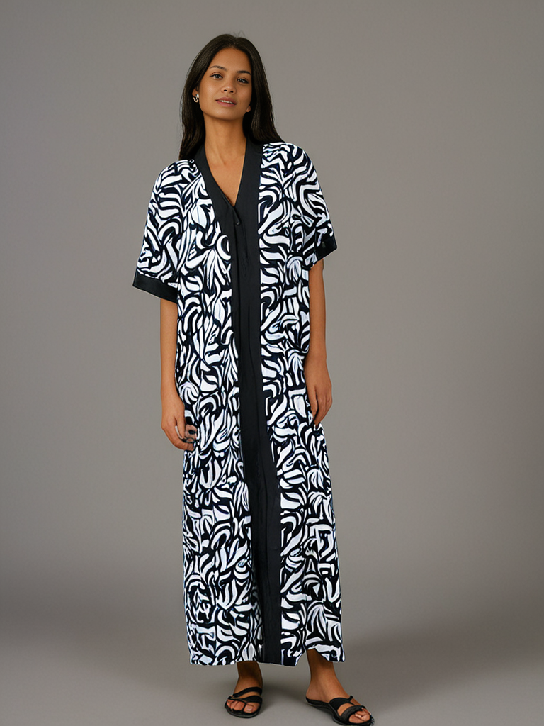 Ava Kaftan – Black & White Abstract - Image 2