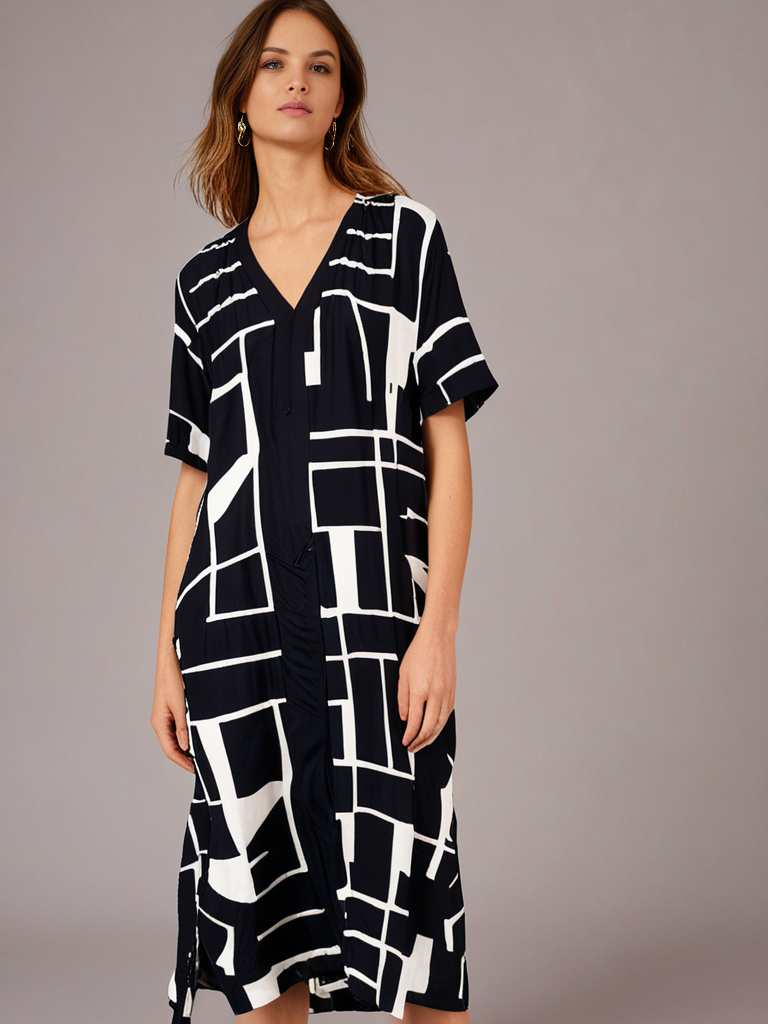 Ava Kaftan – Geometric Print - Image 2